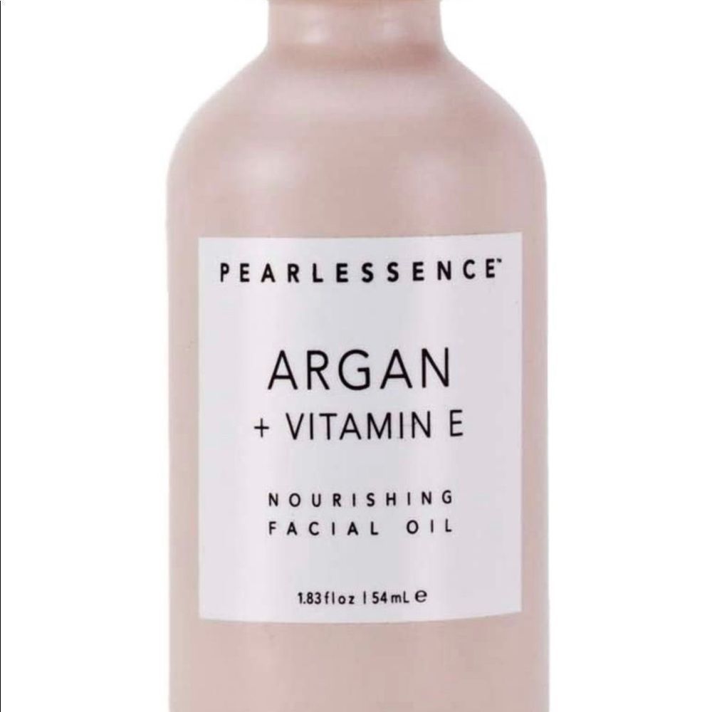 New Pearlessence Argan + Vitamin E Facial Oil